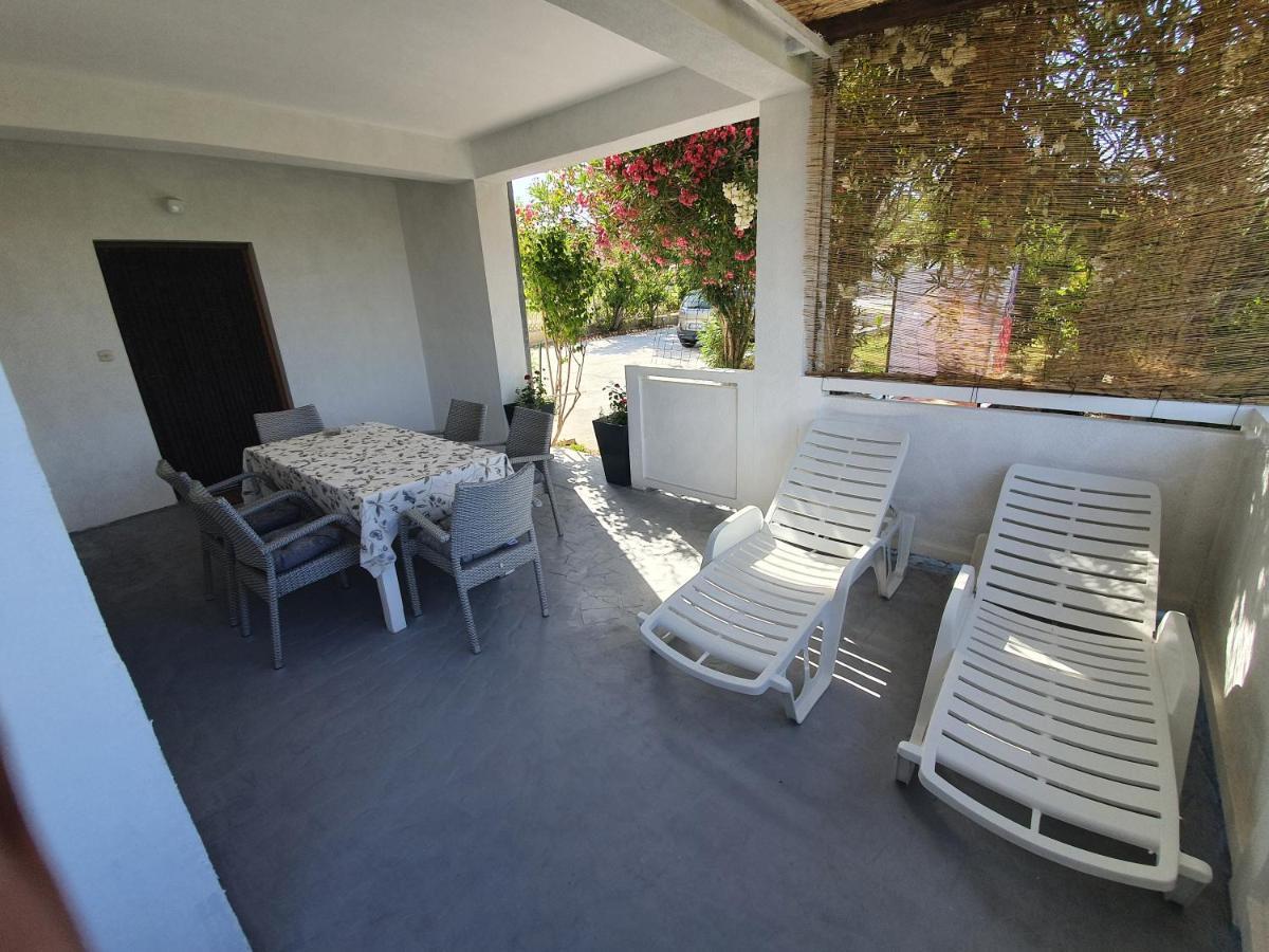 Ferienwohnung 6 M, 50 M Do Plaze Barbat na Rabu Exterior foto