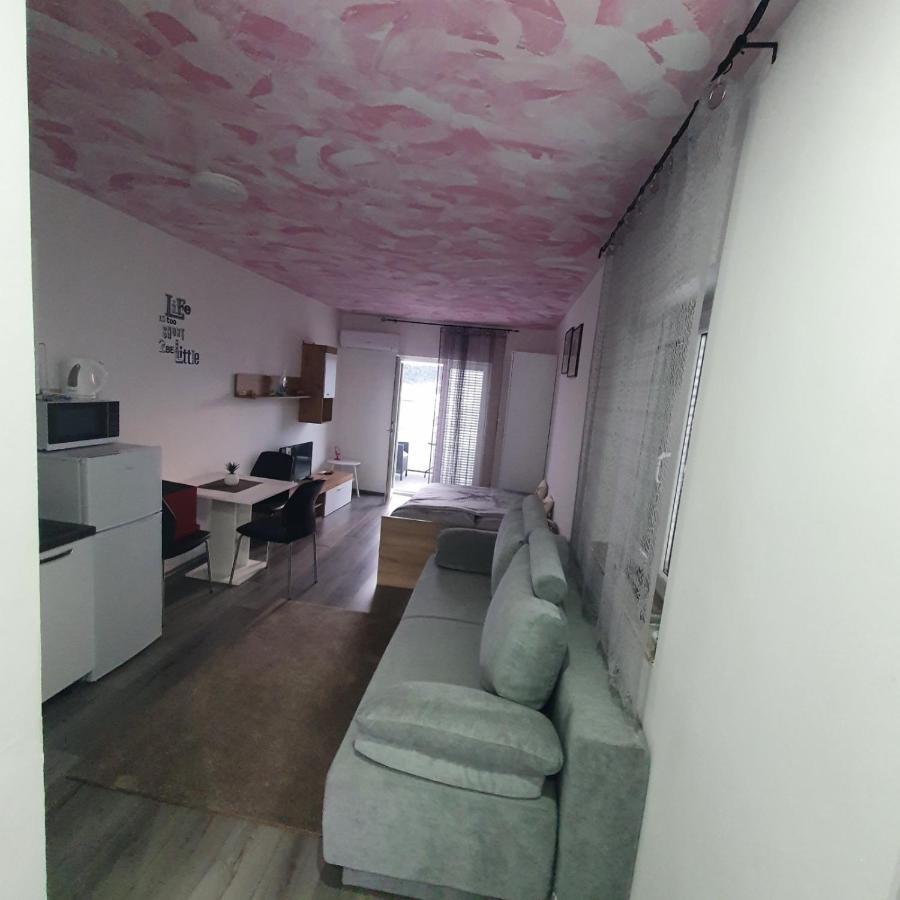 Ferienwohnung 6 M, 50 M Do Plaze Barbat na Rabu Exterior foto